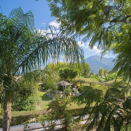 Sunny Garden Aparthotel Epidaurus Exterior photo